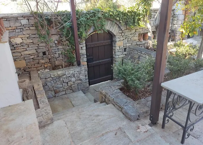 Lito's Dream By The Sea! Villa