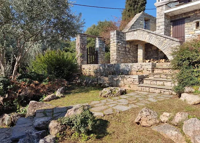 Lito's Dream By The Sea! Villa