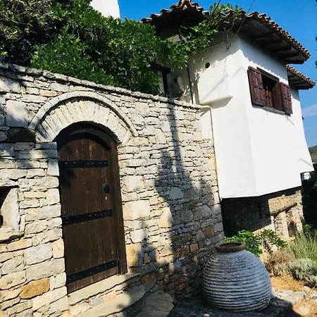 Lito's Dream By The Sea! Villa Amaliapoli
