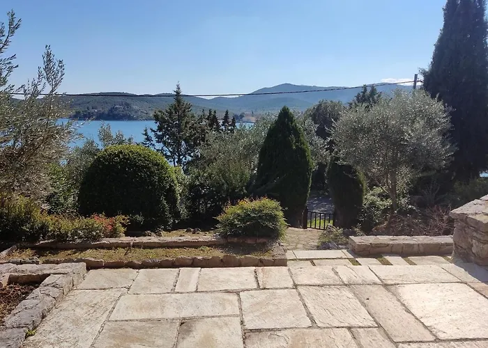 Lito's Dream By The Sea! Villa *