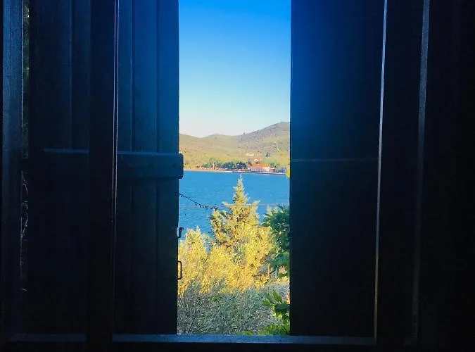 Villa Lito's Dream By The Sea! Amaliápoli